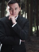 公關策劃公司：羅壹雄：立足地產展望公關大業