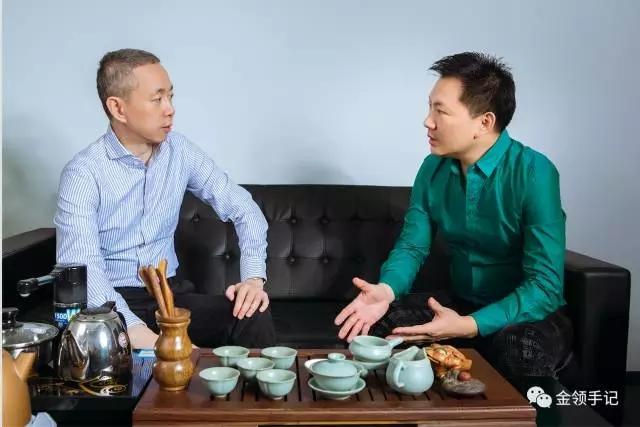 開(kāi)業(yè)慶典：都是要照鏡子整一整